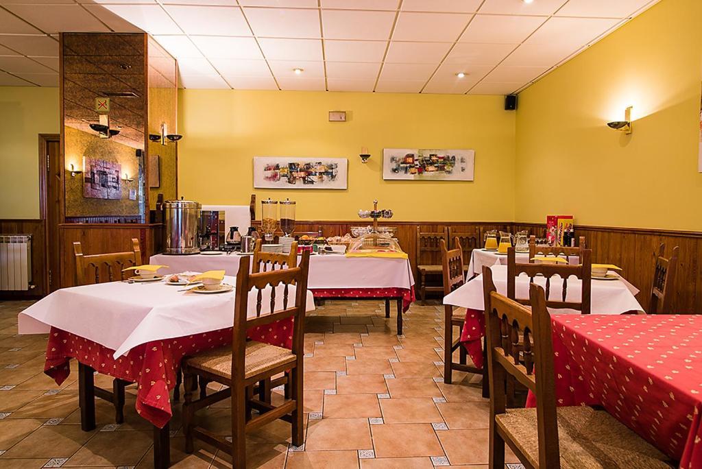 Hotel La Rambla Biescas  Eksteriør bilde
