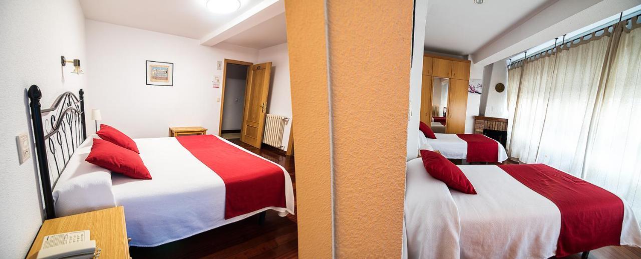 Hotel La Rambla Biescas  Eksteriør bilde